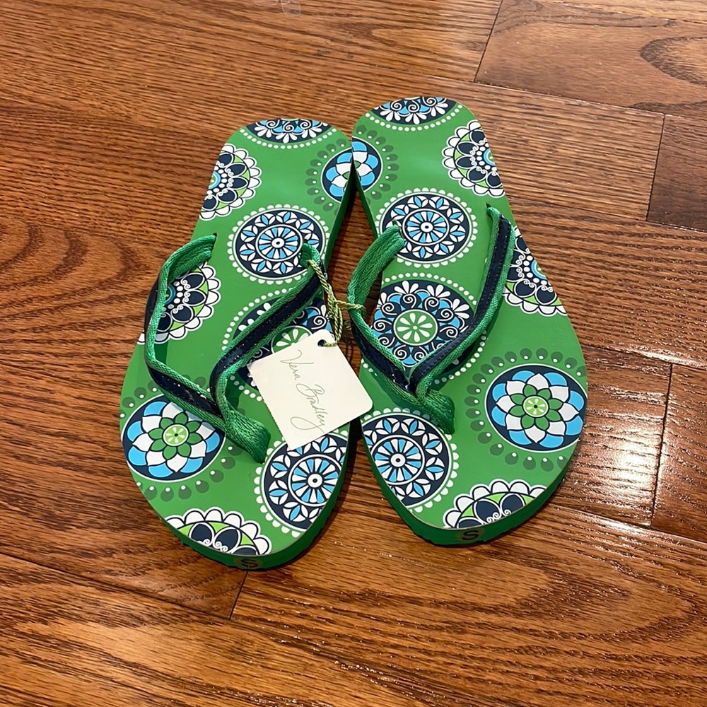 New, with tags Vera Bradley flip flops
